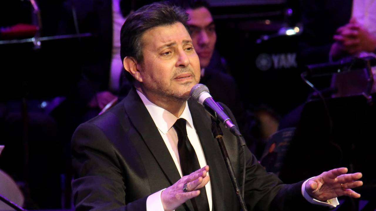 وفاة هاني شاكر ونجله شريف ينعيه: "فقدت روحي وأقرب إنسان إلى قلبي"